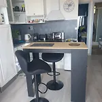 Le Cosy A Avec Vue Exceptionnelle Sur شقة *